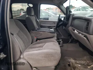2005 Chevrolet Avalanche Z71 with VIN 3GNEK12Z75G258687, listed as a Copart auction lot 69597804 with 214,804 mi miles and Salvage Title. Bid and sale history available at carsss.com. Image 7.