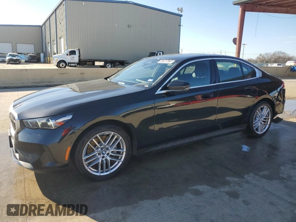 2024 BMW 5 Series 530i xDrive with VIN WBA53FJ03RCS07540, listed as a Copart auction lot 47260475 with 6,598 mi miles and Clean Title. Bid and sale history available at carsss.com. Image 1.