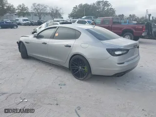 2014 Maserati Quattroporte GTS with VIN ZAM56PPA2E1074982, listed as a IAAI auction lot 41588842 with 1 mi miles. Bid and sale history available at carsss.com. Image 3.