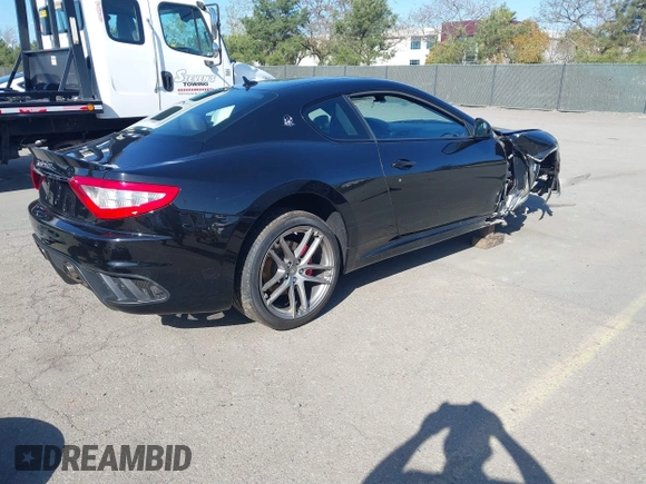 2012 Maserati GranTurismo MC Stradale с VIN ZAM45MLA7C0063448, выставлен на аукционе IAAI как лот 41808954 с пробегом 36 205 миль миль и . История ставок и продаж доступна на DreamBid. Изображение 4.