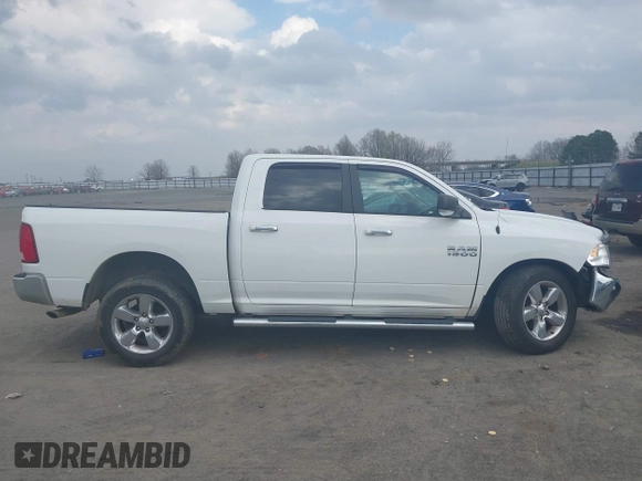 2016 Ram 1500 Big Horn z VIN 1C6RR6LG6GS208415, wystawiony jako IAAI lot #41800900 z przebiegiem 214 732 mil mil oraz . Historia ofert i sprzedaży dostępna na DreamBid. Obrazek 14.