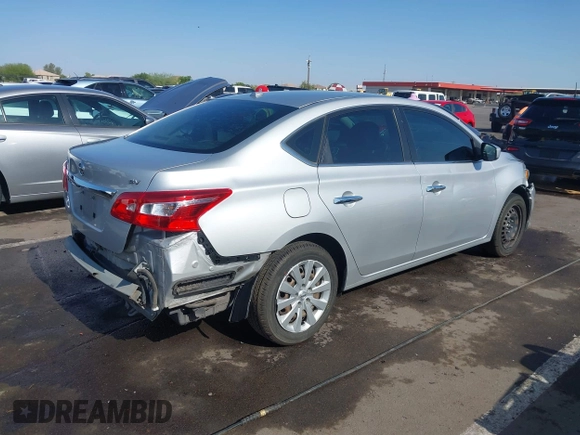 2017 Nissan Sentra S z VIN 3N1AB7AP9HY277592, wystawiony jako IAAI lot #42287903 z przebiegiem 186 876 mil mil oraz . Historia ofert i sprzedaży dostępna na DreamBid. Obrazek 4.