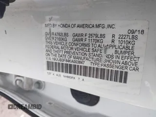 2019 Acura TLX w/Advance Pkg with VIN 19UUB3F84KA003847, listed as a IAAI auction lot 41735006 with 999,999 mi miles. Bid and sale history available at carsss.com. Image 9.
