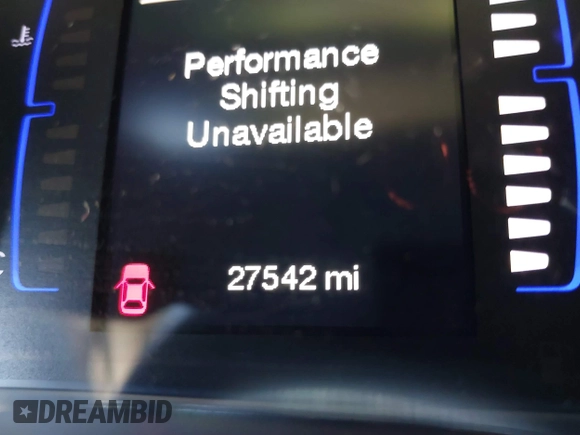 2015 Chrysler 200 S with VIN 1C3CCCDG6FN727592, listed as a IAAI auction lot 41769446 with 27,542 mi miles. Bid and sale history available at carsss.com. Image 15.