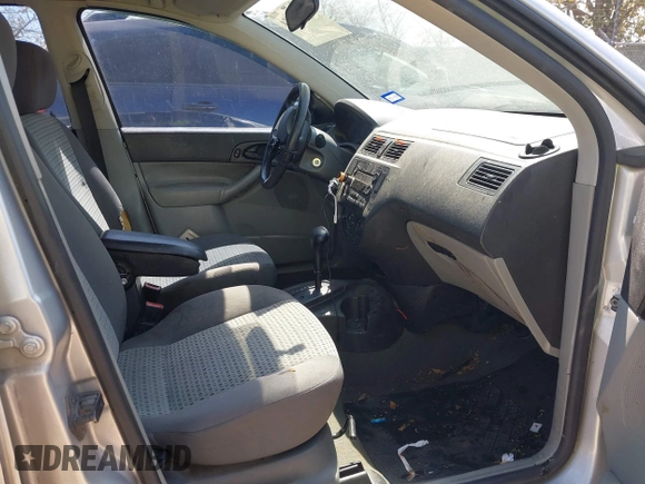2006 Ford Focus S with VIN 1FAHP34N26W136163, listed as a IAAI auction lot 41775984 with 232,857 mi miles and . Bid and sale history available at carsss.com. Image 5.