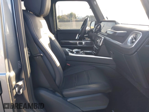 2021 Mercedes-Benz G with VIN W1NYC7HJ3MX397791, listed as a IAAI auction lot 41626196 with 4,165 mi miles. Bid and sale history available at carsss.com. Image 5.
