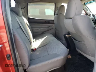 2013 Toyota Tacoma PreRunner z VIN 5TFJU4GN2DX034150, wystawiony jako Copart lot #77808844 z przebiegiem 112 621 mil mil oraz Szkoda całkowita • Salvage title. Historia ofert i sprzedaży dostępna na DreamBid. Obrazek 10.