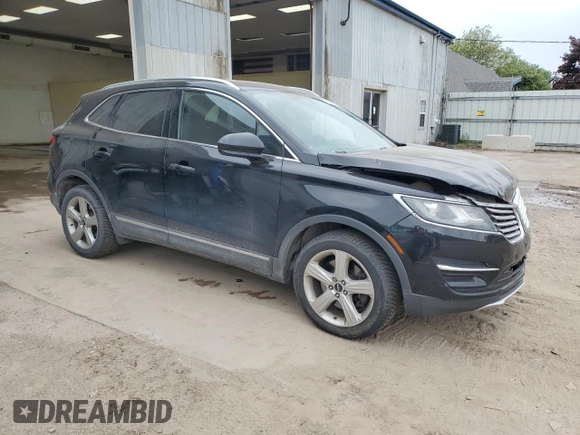 2017 Lincoln MKC Premiere with VIN 5LMCJ1D99HUL44836, listed as a Copart auction lot 57469095 with 107,302 mi miles and Clean title. Bid and sale history available at DreamBid. Image 4.