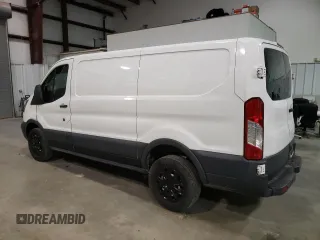 2015 Ford Transit Cargo z VIN 1FTNR1YM7FKB03812, wystawiony jako Copart lot #56453835 z przebiegiem 139 412 mil mil oraz Czysty tytuł • Clean title. Historia ofert i sprzedaży dostępna na DreamBid. Obrazek 2.