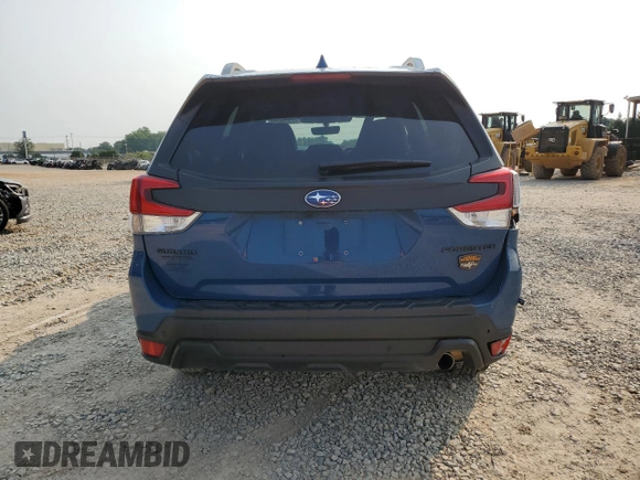 2022 Subaru Forester Wilderness with VIN JF2SKAMC7NH525886, listed as a Copart auction lot 59304805 with 42,475 mi miles and Salvage title. Bid and sale history available at DreamBid. Image 6.