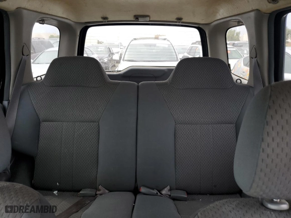 2003 Nissan Xterra XE with VIN 5N1DD28T73C667923, listed as a Copart auction lot 68585564 with 204,196 mi miles and Clean Title. Bid and sale history available at carsss.com. Image 10.