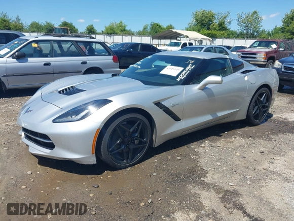 2018 Chevrolet Corvette 1LT z VIN 1G1YB2D73J5102194, wystawiony jako IAAI lot #42321149 z przebiegiem 103 086 mil mil oraz . Historia ofert i sprzedaży dostępna na DreamBid. Obrazek 2.