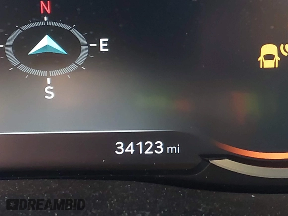 2022 Genesis GV70 2.5T with VIN KMUMADTB5NU068987, listed as a IAAI auction lot 41596194 with 34,123 mi miles and . Bid and sale history available at DreamBid. Image 15.