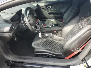 2019 Lamborghini Huracan z VIN ZHWUC1ZF0KLA11341, wystawiony jako Copart lot #54303435 z przebiegiem Nie podano mil oraz Szkody całkowita. Historia ofert i sprzedaży dostępna na DreamBid. Obrazek 7.