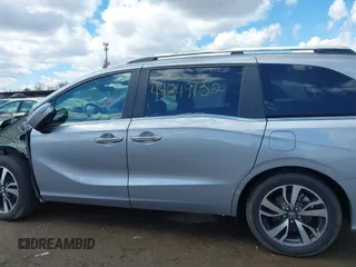 2022 Honda Odyssey Touring with VIN 5FNRL6H80NB039904, listed as a IAAI auction lot 41849132 with Not Provided miles and . Bid and sale history available at DreamBid. Image 15.
