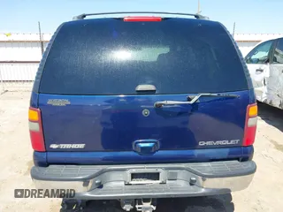 2002 Chevrolet Tahoe LT with VIN 1GNEC13Z52R257092, listed as a IAAI auction lot 41894646 with 333,103 mi miles. Bid and sale history available at carsss.com. Image 16.