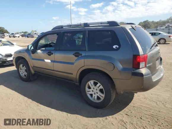 2005 Mitsubishi Endeavor LS with VIN 4A4MN21S25E068902, listed as a Copart auction lot 77424944 with 213,759 mi miles and Clean Title. Bid and sale history available at carsss.com. Image 2.