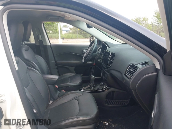 2020 Jeep Compass Limited с VIN 3C4NJDCBXLT242681, выставлен на аукционе IAAI как лот 42481616 с пробегом 40 988 миль миль и . История ставок и продаж доступна на DreamBid. Изображение 5.