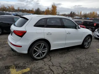 2015 Audi SQ5 Premium Plus with VIN WA1CGAFP3FA052108, listed as a Copart auction lot 81461554 with 70,470 mi miles and Salvage Title. Bid and sale history available at carsss.com. Image 3.
