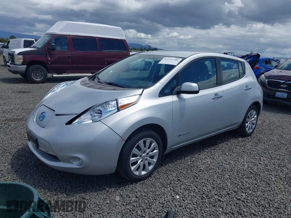 2017 Nissan LEAF SV z VIN 1N4BZ0CP4HC301703, wystawiony jako IAAI lot #42195180 z przebiegiem 42 366 mil mil oraz . Historia ofert i sprzedaży dostępna na DreamBid. Obrazek 2.