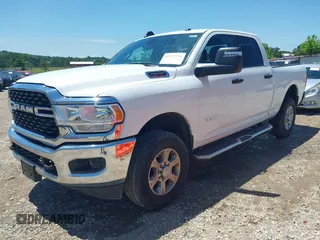 2024 Ram 2500 Big Horn with VIN 3C6UR5DJ6RG249894, listed as a IAAI auction lot 42497716 with 23,372 mi miles and . Bid and sale history available at DreamBid. Image 18.