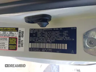 2008 Toyota Sienna XLE with VIN 5TDZK22C18S174818, listed as a IAAI auction lot 41906039 with 249,182 mi miles. Bid and sale history available at carsss.com. Image 9.
