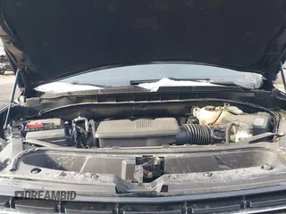 2021 Chevrolet Tahoe LT z VIN 1GNSKNKD2MR444988, wystawiony jako IAAI lot #41372873 z przebiegiem 45 731 mil mil oraz . Historia ofert i sprzedaży dostępna na DreamBid. Obrazek 10.