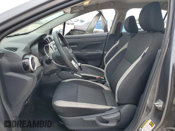 2020 Nissan Versa SV z VIN 3N1CN8EV3LL807818, wystawiony jako Copart lot #54895555 z przebiegiem 89 630 mil mil oraz Szkoda całkowita • Salvage title. Historia ofert i sprzedaży dostępna na DreamBid. Obrazek 7.