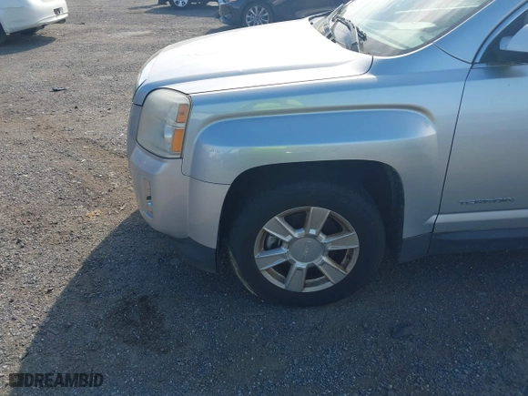 2013 GMC Terrain SLE with VIN 2GKALSEK7D6271401, listed as a IAAI auction lot 42099831 with 197,553 mi miles. Bid and sale history available at carsss.com. Image 6.