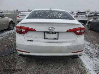 2015 Hyundai Sonata 2.4L SE with VIN 5NPE24AF7FH215283, listed as a Copart auction lot 82815724 with 134,658 mi miles and Salvage Title. Bid and sale history available at carsss.com. Image 6.