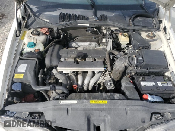 2000 Volvo V70 with VIN YV1LW61J5Y2731717, listed as a Copart auction lot 73036744 with 0 mi miles and Salvage Title. Bid and sale history available at carsss.com. Image 12.
