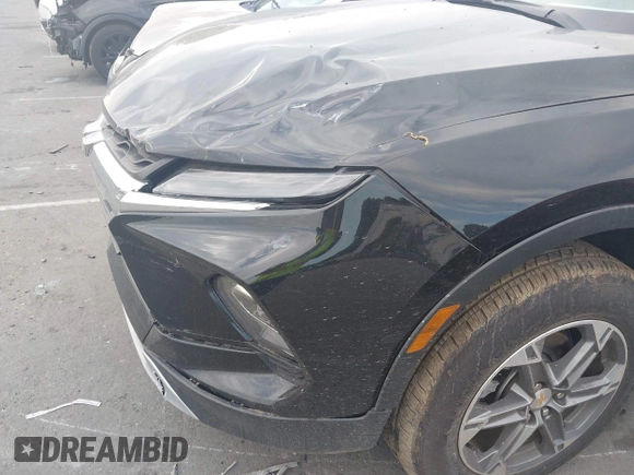2025 Chevrolet Blazer LT with VIN 3GNKBHR43SS184196, listed as a IAAI auction lot 42223399 with 3,656 mi miles and . Bid and sale history available at DreamBid. Image 17.