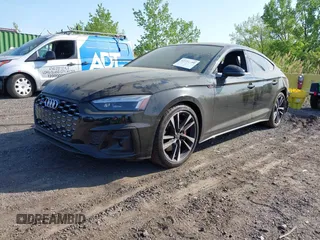 2024 Audi S5 Sportback Premium Plus z VIN WAUC4CF58RA071005, wystawiony jako IAAI lot #42154760 z przebiegiem 11 149 mil mil oraz . Historia ofert i sprzedaży dostępna na DreamBid. Obrazek 2.