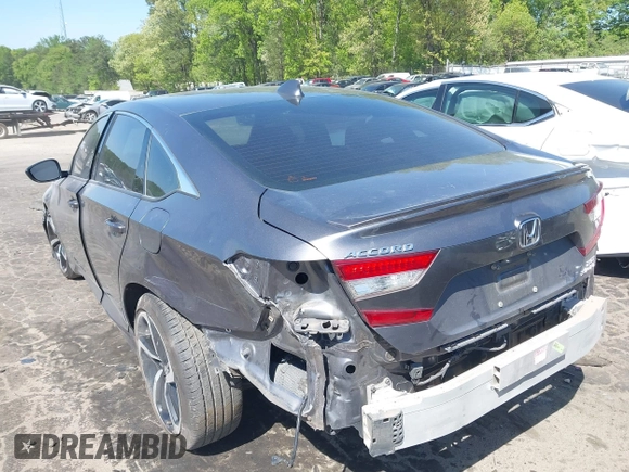 2020 Honda Accord Sport z VIN 1HGCV2F32LA020830, wystawiony jako IAAI lot #42048772 z przebiegiem 84 294 mil mil oraz . Historia ofert i sprzedaży dostępna na DreamBid. Obrazek 3.