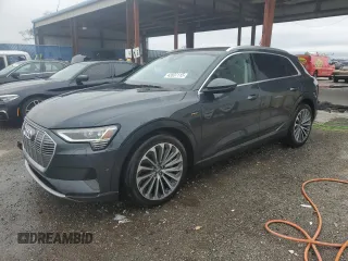 2019 Audi e-tron Prestige with VIN WA1VABGE6KB021680, listed as a Copart auction lot 42037115 with 36,605 mi miles and Non Repairable. Bid and sale history available at carsss.com. Image 1.