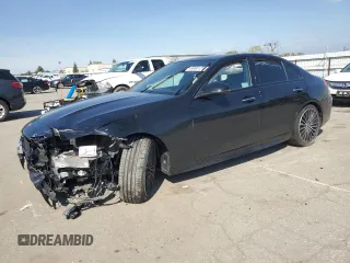 2024 Mercedes-Benz C 300 z VIN W1KAF4GB3RR171082, wystawiony jako Copart lot #49990125 z przebiegiem Nie podano mil oraz Szkody całkowita. Historia ofert i sprzedaży dostępna na DreamBid. Obrazek 1.