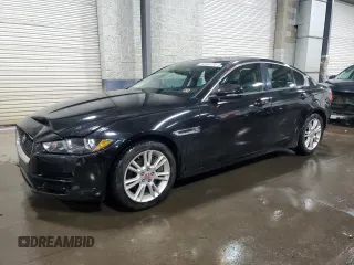 2017 Jaguar XE with VIN SAJAJ4BNXHA978403, listed as a Copart auction lot 54132735 with 117,616 mi miles and Salvage Title. Bid and sale history available at DreamBid. Image 1.