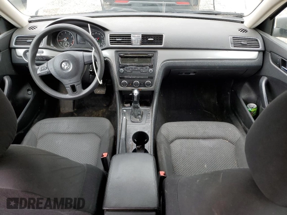 2012 Volkswagen Passat S with VIN 1VWAP7A3XCC017003, listed as a Copart auction lot 58579625 with 282,364 mi miles and Clean title. Bid and sale history available at DreamBid. Image 8.