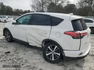 2018 Toyota RAV4 XLE with VIN 2T3WFREV8JW475121, listed as a Copart auction lot 45750735 with 68,909 mi miles and Salvage Title. Bid and sale history available at carsss.com. Image 2.