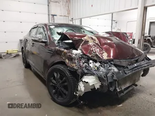 2011 Kia Optima EX with VIN KNAGN4A70B5108513, listed as a IAAI auction lot 42097595 with 184,334 mi miles and . Bid and sale history available at carsss.com. Image 6.