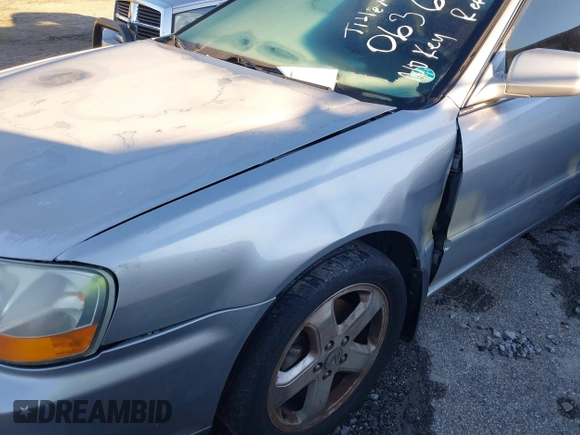 2003 Acura TL Type S with VIN 19UUA56803A063687, listed as a IAAI auction lot 40948361 with 143,710 mi miles. Bid and sale history available at carsss.com. Image 6.