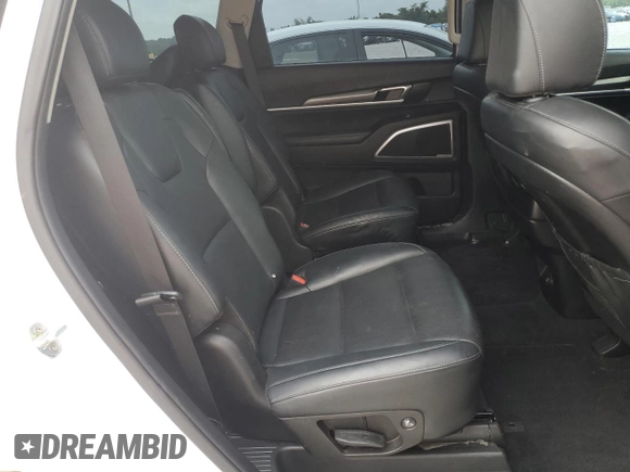 2022 Kia Telluride S z VIN 5XYP6DHC2NG241756, wystawiony jako Copart lot #64238145 z przebiegiem 44 779 mil mil oraz Szkoda całkowita • Salvage title. Historia ofert i sprzedaży dostępna na DreamBid. Obrazek 11.