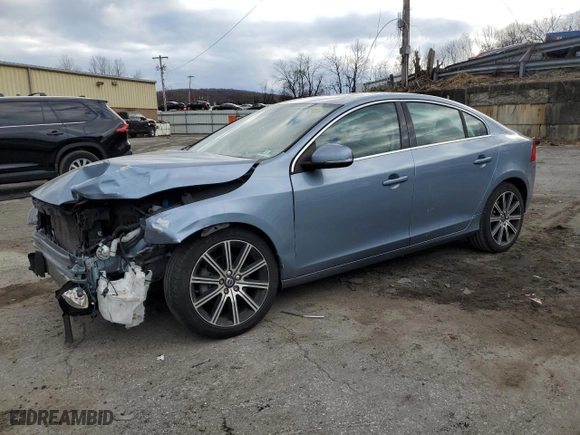2017 Volvo S60 Inscription with VIN LYV402HK8HB155316, listed as a Copart auction lot 83213934 with NaN miles and Salvage Title. Bid and sale history available at carsss.com. Image 1.
