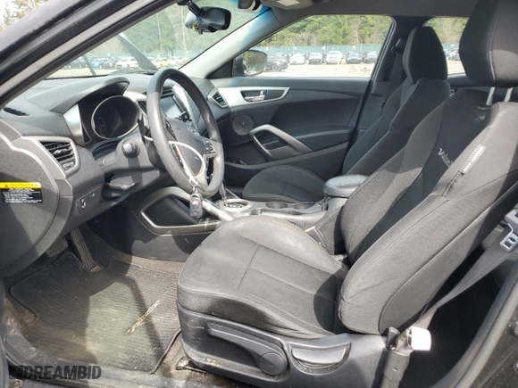 2014 Hyundai Veloster with VIN KMHTC6AD1EU186166, listed as a Copart auction lot 50207375 with 102,695 mi miles and Salvage Title. Bid and sale history available at carsss.com. Image 7.