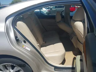 2013 Lexus ES 300h z VIN JTHBW1GG9D2012639, wystawiony jako IAAI lot #42157365 z przebiegiem 102 070 mil mil oraz . Historia ofert i sprzedaży dostępna na DreamBid. Obrazek 8.