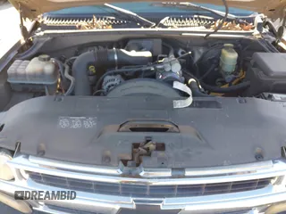 1999 Chevrolet Silverado 1500 with VIN 1GCEC14W8XZ104775, listed as a IAAI auction lot 41757246 with 1 mi miles. Bid and sale history available at carsss.com. Image 10.