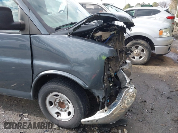 2014 Chevrolet Express Passenger LT z VIN 1GAZG1FG4E1177819, wystawiony jako IAAI lot #41422904 z przebiegiem 97 357 mil mil oraz . Historia ofert i sprzedaży dostępna na DreamBid. Obrazek 19.