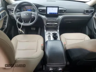 2020 Ford Explorer XLT z VIN 1FMSK7DH1LGB80124, wystawiony jako Copart lot #53377115 z przebiegiem 107 779 mil mil oraz Szkoda całkowita • Salvage title. Historia ofert i sprzedaży dostępna na DreamBid. Obrazek 8.
