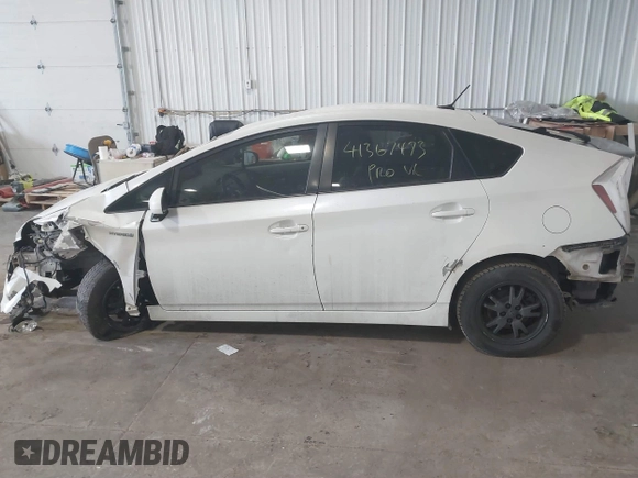 2011 Toyota Prius I with VIN JTDKN3DU1B0270303, listed as a IAAI auction lot 41367473 with 1 mi miles. Bid and sale history available at carsss.com. Image 15.