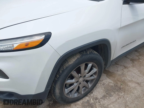 2018 Jeep Cherokee Limited with VIN 1C4PJMDX3JD516924, listed as a IAAI auction lot 42189115 with 111,670 mi miles and . Bid and sale history available at DreamBid. Image 17.
